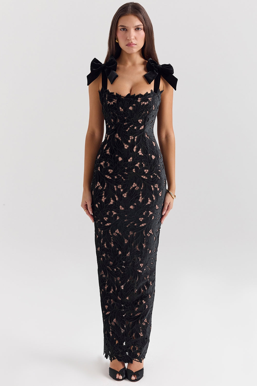 Noir Enchanté Bow-Shoulder Lace Gown